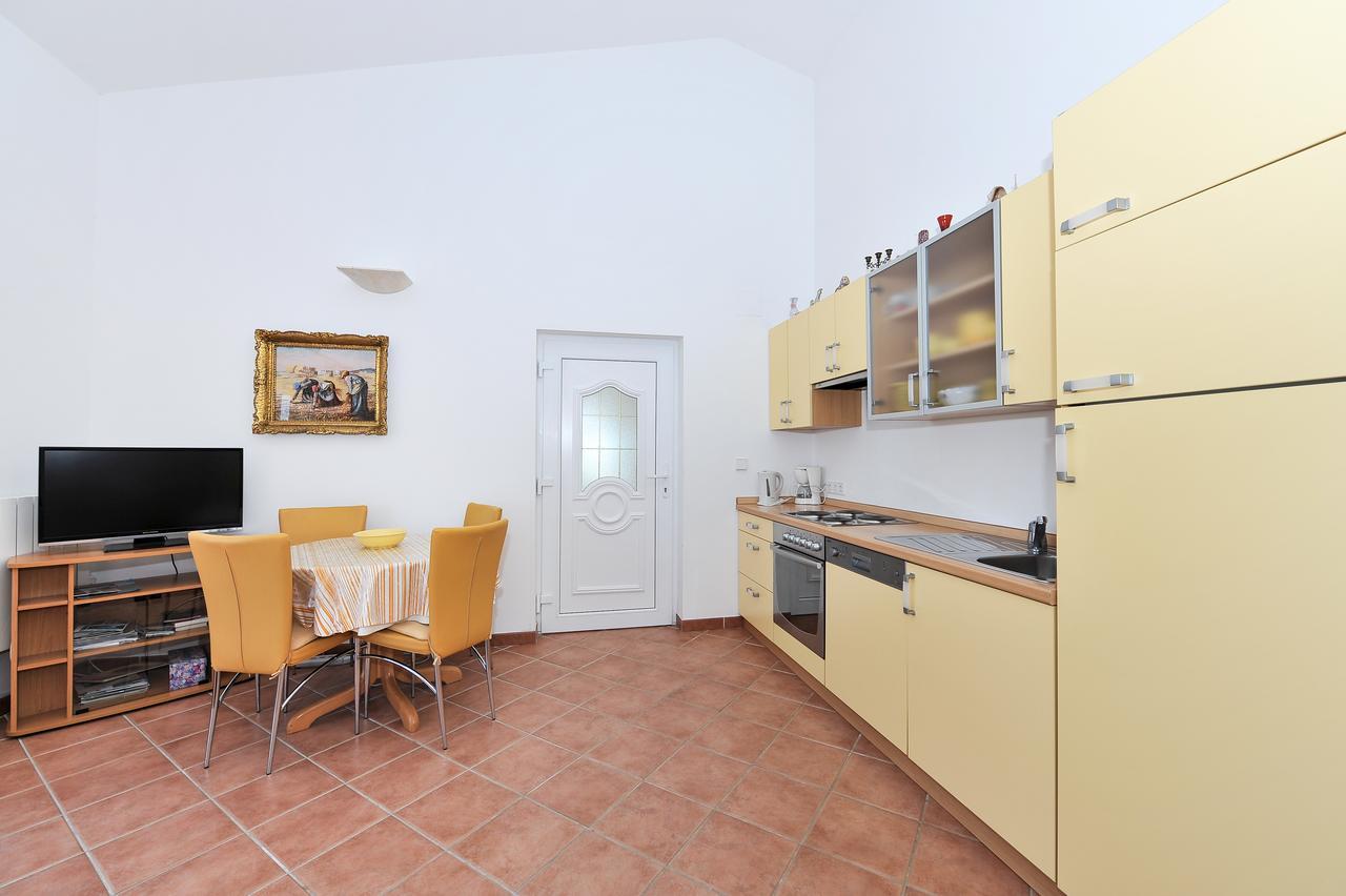 Apartma Dominique
